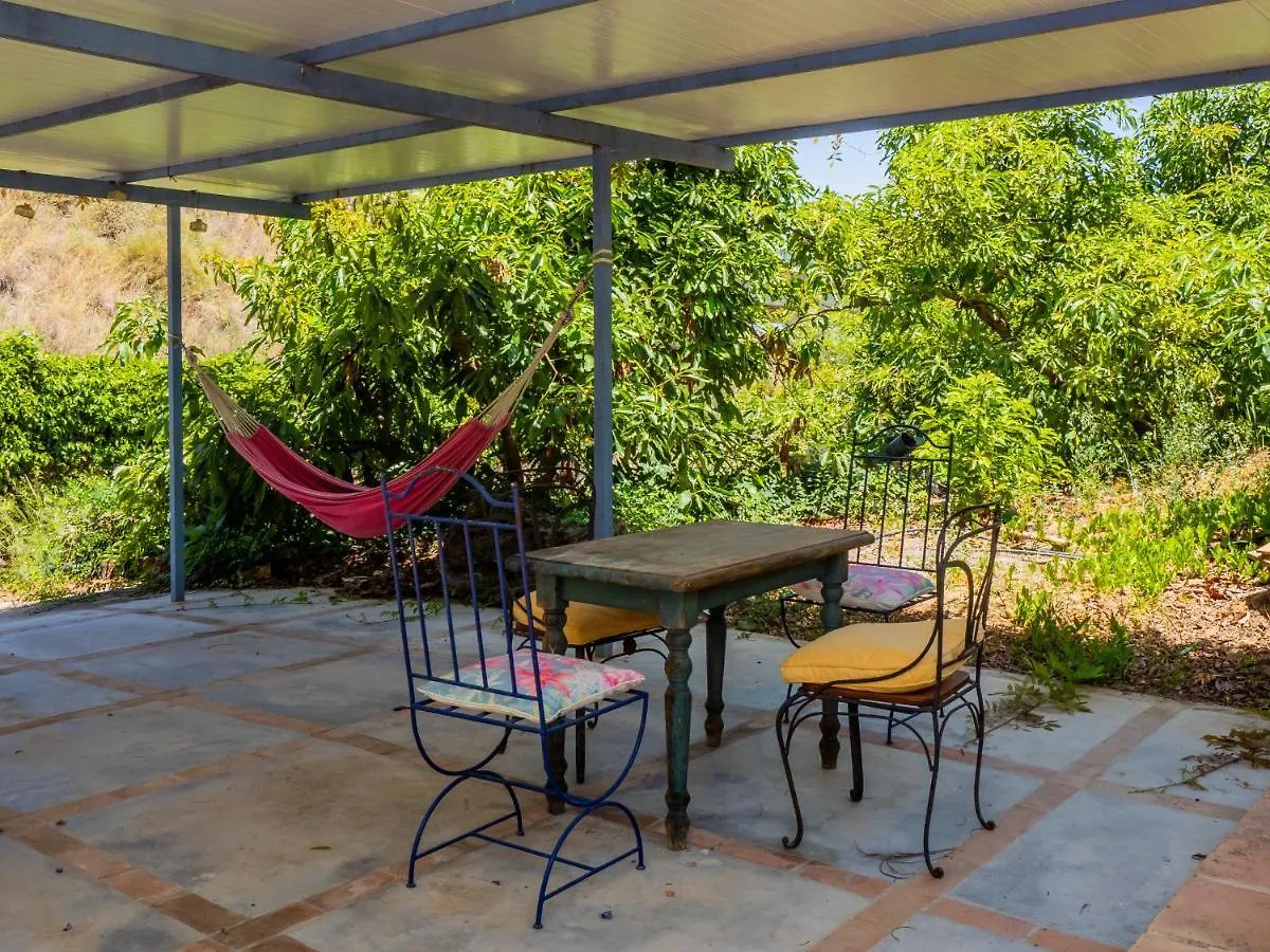 Holiday home Cubo'S Secret Nature House Monda