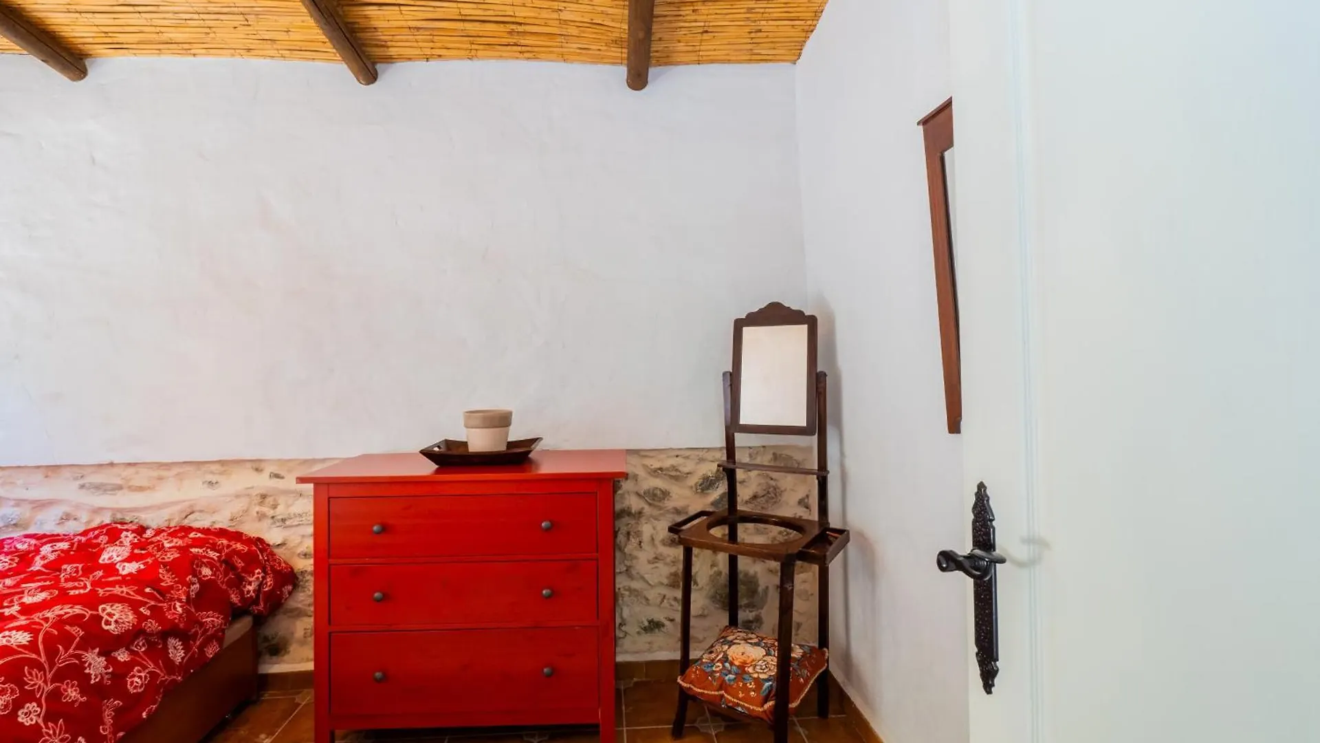 Cubo'S Secret Nature House Monda 0*,