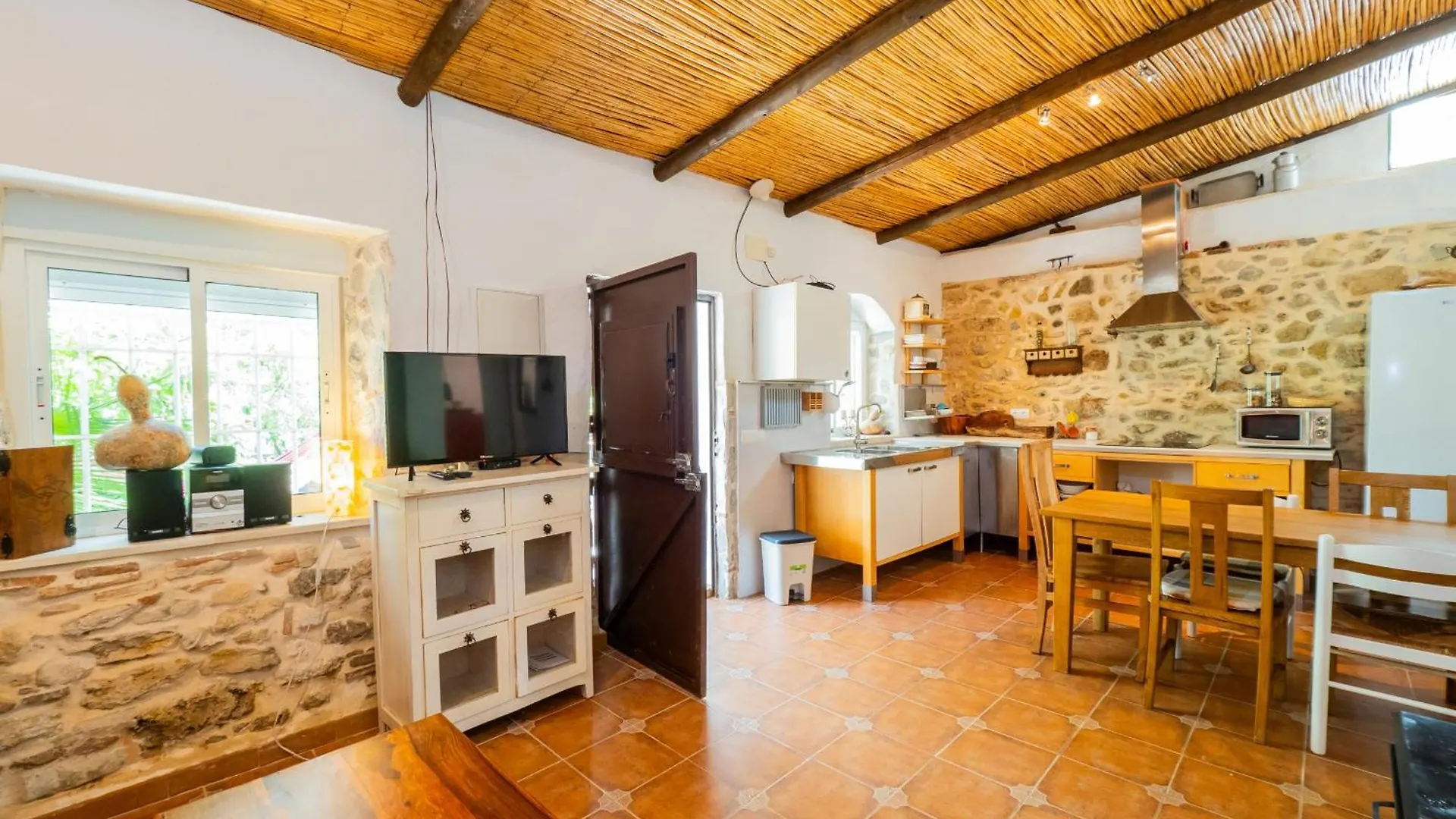 Cubo'S Secret Nature House Monda Holiday home